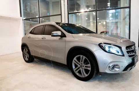 Mercedes Clase GLA GLA 200  4MATIC URBAN usado (2018) color Gris precio u$s24.900