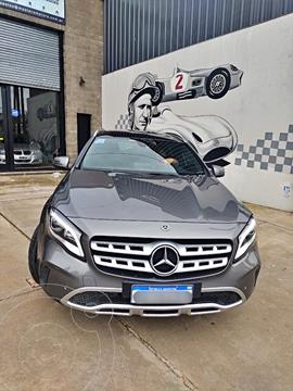 Mercedes Clase GLA 200 Urban Aut usado (2017) color Plata precio u$s33.500