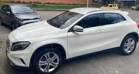 Mercedes Clase GLA 200 usado (2015) color Blanco precio $82.000.000
