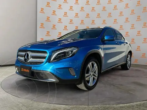 Mercedes Clase GLA 250 CGI Sport Aut usado (2017) color Azul financiado en mensualidades(enganche $94,997 mensualidades desde $5,605)