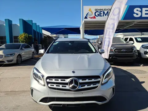 Mercedes Clase GLA 200 CGI Sport Aut usado (2018) color Plata precio $370,000