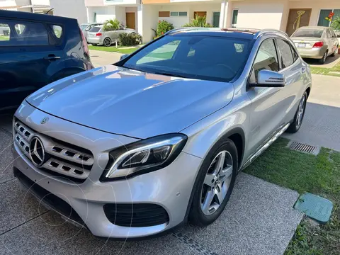 Mercedes Clase GLA 250 CGI Sport Aut usado (2019) color Plata precio $420,000