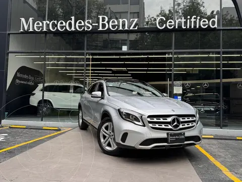 Mercedes Clase GLA 200 Aut usado (2020) color plateado precio $415,000