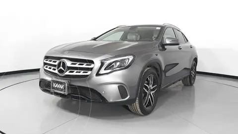 Mercedes Clase GLA 200 CGI usado (2019) color Negro precio $548,999
