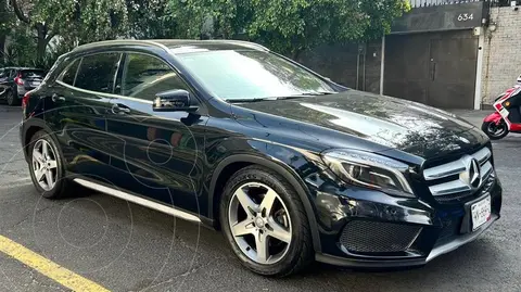 foto Mercedes Clase GLA 250 CGI Sport Con Techo Aut usado (2017) color Negro Obsidiana precio $280,000