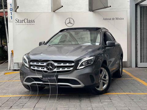 foto Mercedes Clase GLA 200 CGI usado (2020) color Gris precio $535,000