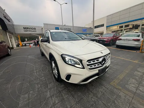 Mercedes Clase GLA 200 CGI Sport Aut usado (2018) color Blanco precio $390,000