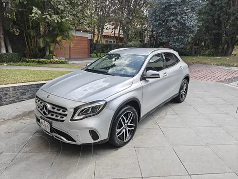 Mercedes Clase GLA 200 CGI Aut usado (2020) color Plata Iridio precio $430,000