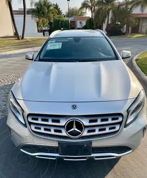 Mercedes Clase GLA 200 Sport Aut usado (2019) color Plata Iridio precio $325,000