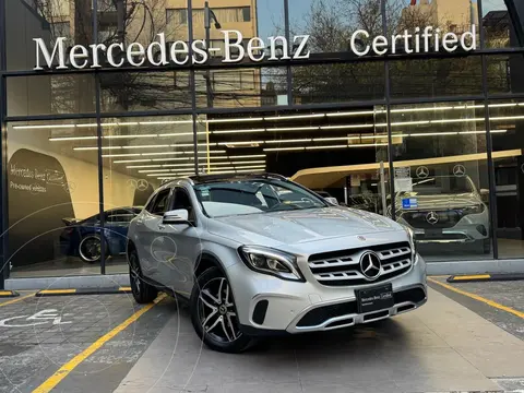 Mercedes Clase GLA 200 CGI Sport Aut usado (2019) color Gris financiado en mensualidades(enganche $163,020 mensualidades desde $7,003)