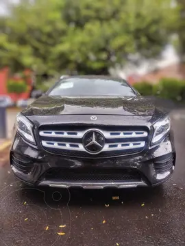 Mercedes Clase GLA 250 CGI Sport 4MATIC usado (2018) color Negro precio $390,000