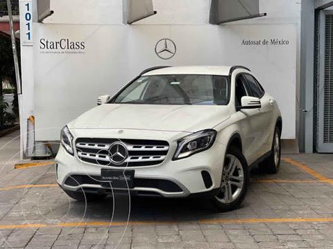 foto Mercedes Clase GLA 200 CGI usado (2018) color Blanco precio $460,000