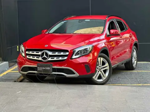 Mercedes Clase GLA 200 CGI usado (2018) color Rojo precio $485,000