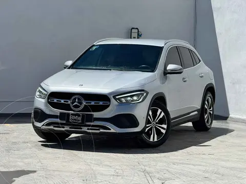 Mercedes Clase GLA 200 Progressive usado (2021) color Gris precio $569,000