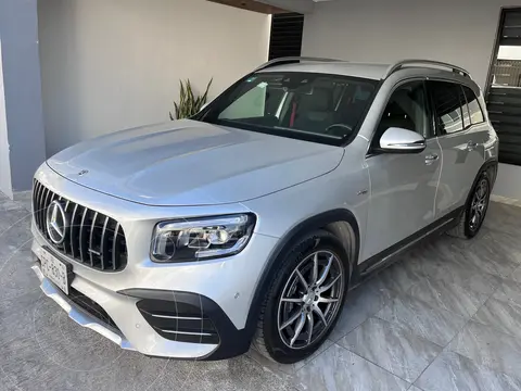 Mercedes Clase GLB AMG 35 4MATIC usado (2023) color Plata precio $869,000