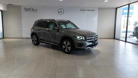 Mercedes Clase GLB 250 Progressive 4MATIC usado (2020) color Gris precio $561,000