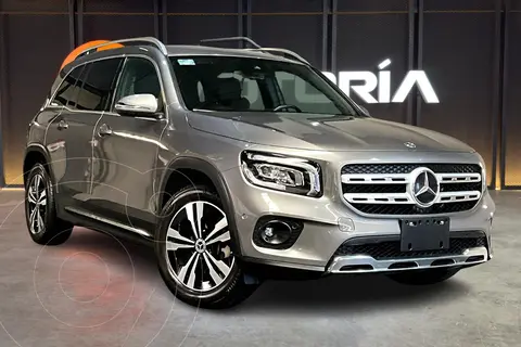 Mercedes Clase GLB 250 Progressive 4MATIC usado (2020) color Gris precio $670,000