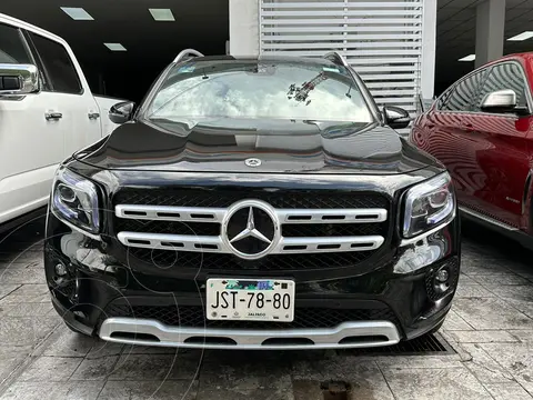 Mercedes Clase GLB 250 Progressive 4MATIC usado (2021) color Negro financiado en mensualidades(enganche $173,000 mensualidades desde $24,214)