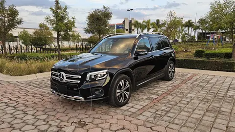 Mercedes Clase GLB 200 Progressive usado (2021) color Negro precio $670,000