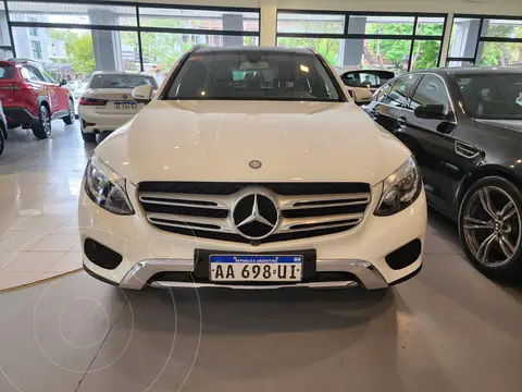 Mercedes Clase GLC 300 4Matic usado (2017) color Blanco precio u$s63.000