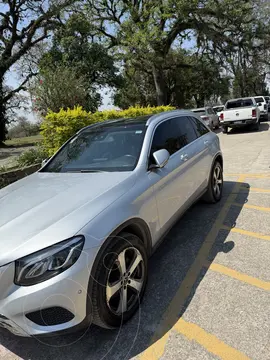 Mercedes Clase GLC 300 4Matic Urban usado (2018) color Plata Diamante precio u$s35.000