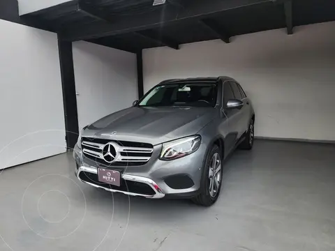 Mercedes Clase GLC 300 Off Road usado (2019) color Gris financiado en mensualidades(enganche $111,800)