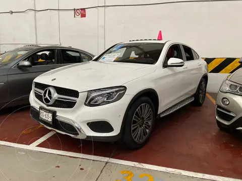 Mercedes Clase GLC Coupe 300 Avantgarde usado (2018) color Blanco financiado en mensualidades(enganche $180,000 mensualidades desde $15,000)