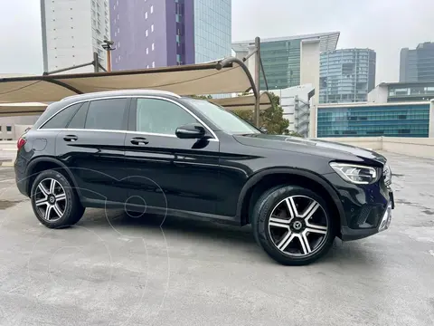 Mercedes Clase GLC 300 4MATIC Off Road usado (2020) color Negro precio $630,000