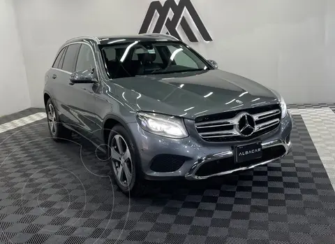 Mercedes Clase GLC 300 Off Road usado (2017) color Gris precio $378,999
