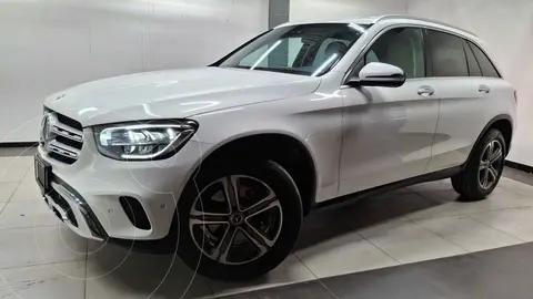 Mercedes Clase GLC 300 4MATIC Comfort usado (2022) color Blanco precio $675,000