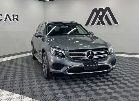 Mercedes Clase GLC 300 Sport usado (2018) color Gris precio $463,999