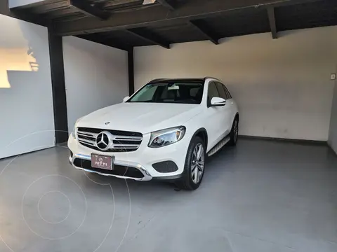 Mercedes Clase GLC 300 Sport usado (2017) color Blanco precio $598,000