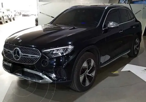 Mercedes Clase GLC 300 4MATIC usado (2024) color Negro financiado en mensualidades(enganche $402,718 mensualidades desde $18,292)