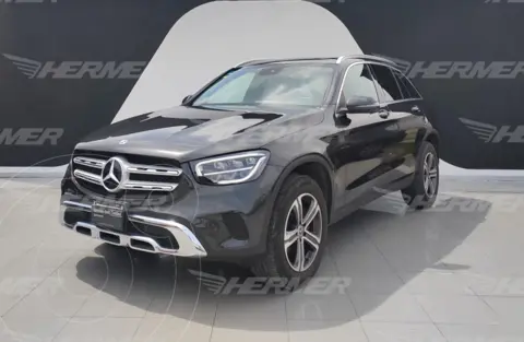 Mercedes Clase GLC 300 4MATIC Comfort usado (2021) color Negro precio $649,900