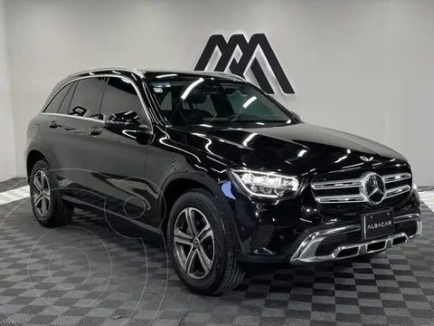 Mercedes Clase GLC 300 4MATIC Comfort usado (2022) color Negro precio $679,999