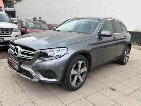 Mercedes Clase GLC 300 Off Road usado (2018) color Gris precio $350,000