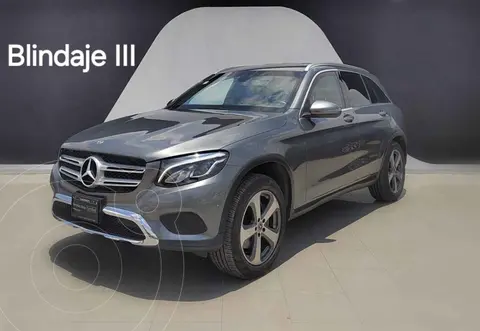 Mercedes Clase GLC 300 Off Road usado (2019) color Gris precio $849,900