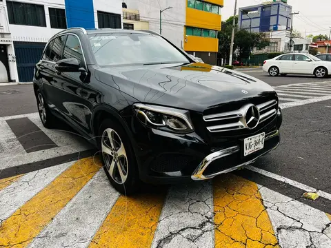 Mercedes Clase GLC 300 4MATIC Off Road usado (2019) color Negro financiado en mensualidades(enganche $139,980 mensualidades desde $17,427)