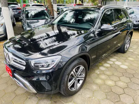 Mercedes Clase GLC 300 4MATIC usado (2021) color Negro precio $697,000