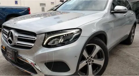 Mercedes Clase GLC 300 Off Road usado (2019) color Gris financiado en mensualidades(enganche $218,970 mensualidades desde $17,254)