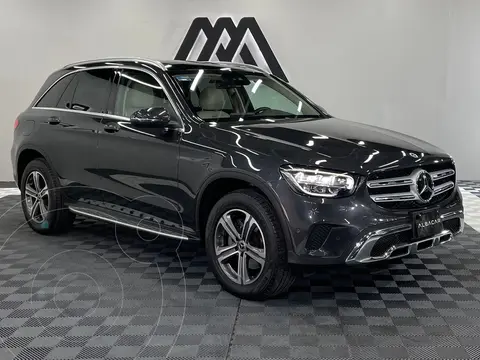 Mercedes Clase GLC 300 4MATIC Comfort usado (2021) color Gris precio $647,999