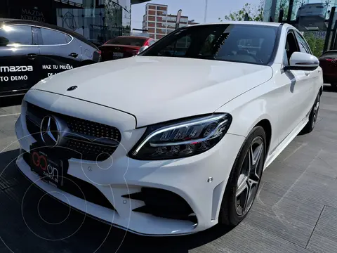 Mercedes Clase GLC 300 Sport usado (2019) color Blanco financiado en mensualidades(enganche $130,528 mensualidades desde $9,981)