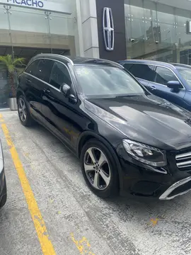 Mercedes Clase GLC 300 Off Road usado (2018) color Negro precio $465,000