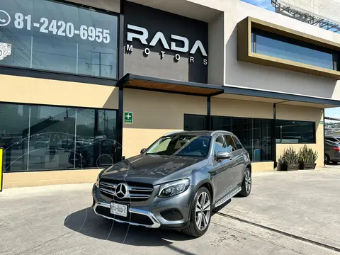 Mercedes Clase GLC 300 Sport usado (2018) color Gris precio $419,800