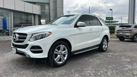 Mercedes Clase GLE SUV 350 Exclusive usado (2018) color Blanco financiado en mensualidades(enganche $122,976 mensualidades desde $13,417)