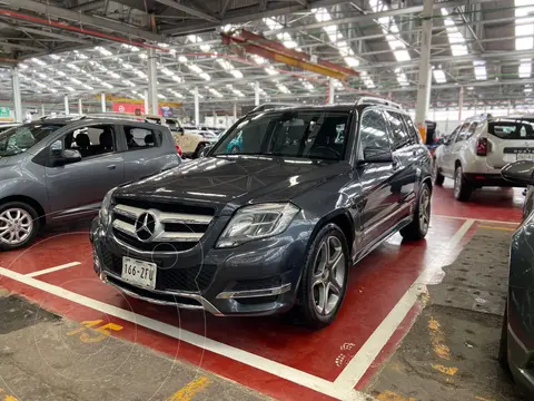 Mercedes Clase GLK 300 Off Road usado (2014) color Gris Tenorita financiado en mensualidades(enganche $80,000 mensualidades desde $6,300)