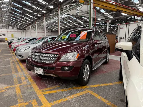 Mercedes Clase M ML 350 Lujo usado (2008) color Rojo Carneolita precio $214,500