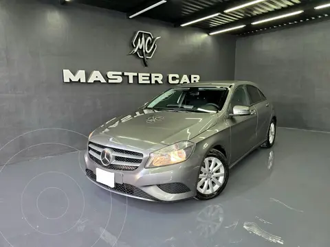 Mercedes Clase M ML 500 CGI Biturbo usado (2016) color plateado precio $218,000