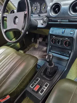 Mercedes Clase SLK E 230 CLASSIC usado (1981) color Beige precio $13.000.000