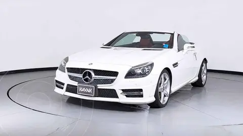 Mercedes Clase SLK 350 CGI usado (2013) color Rojo precio $474,999